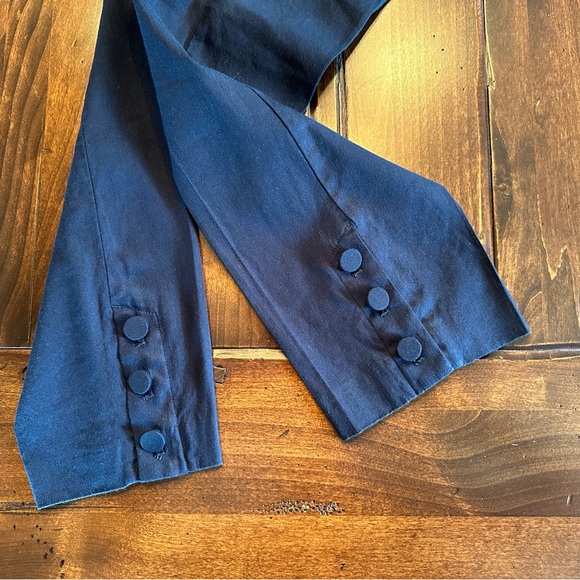 J. Jill navy linen, straight pants, detail at hem.  Side zip, elastic back. - Picture 11 of 15